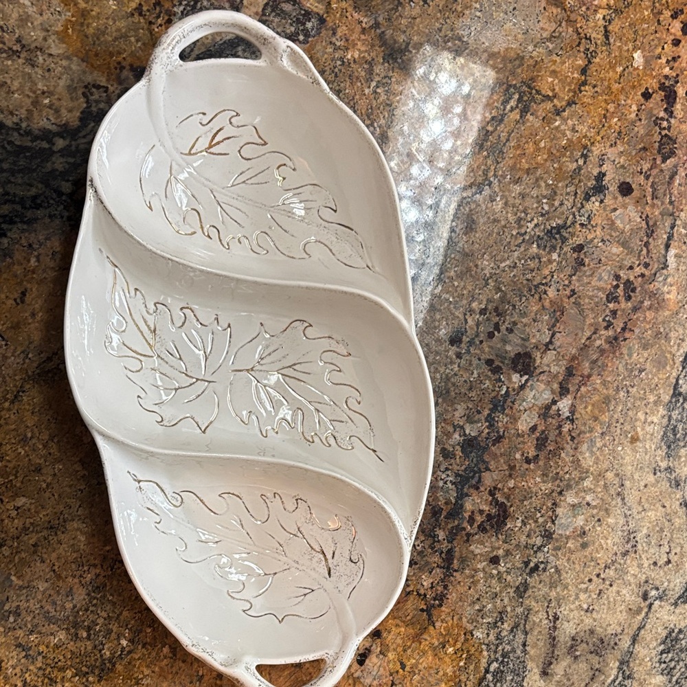 Elegant White Leaf Design Serving Dish-California pottery